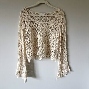 Bluivy Womens Cream Crochet Knit Long Bell Sleeve Scalloped Hem Top Size M Boho